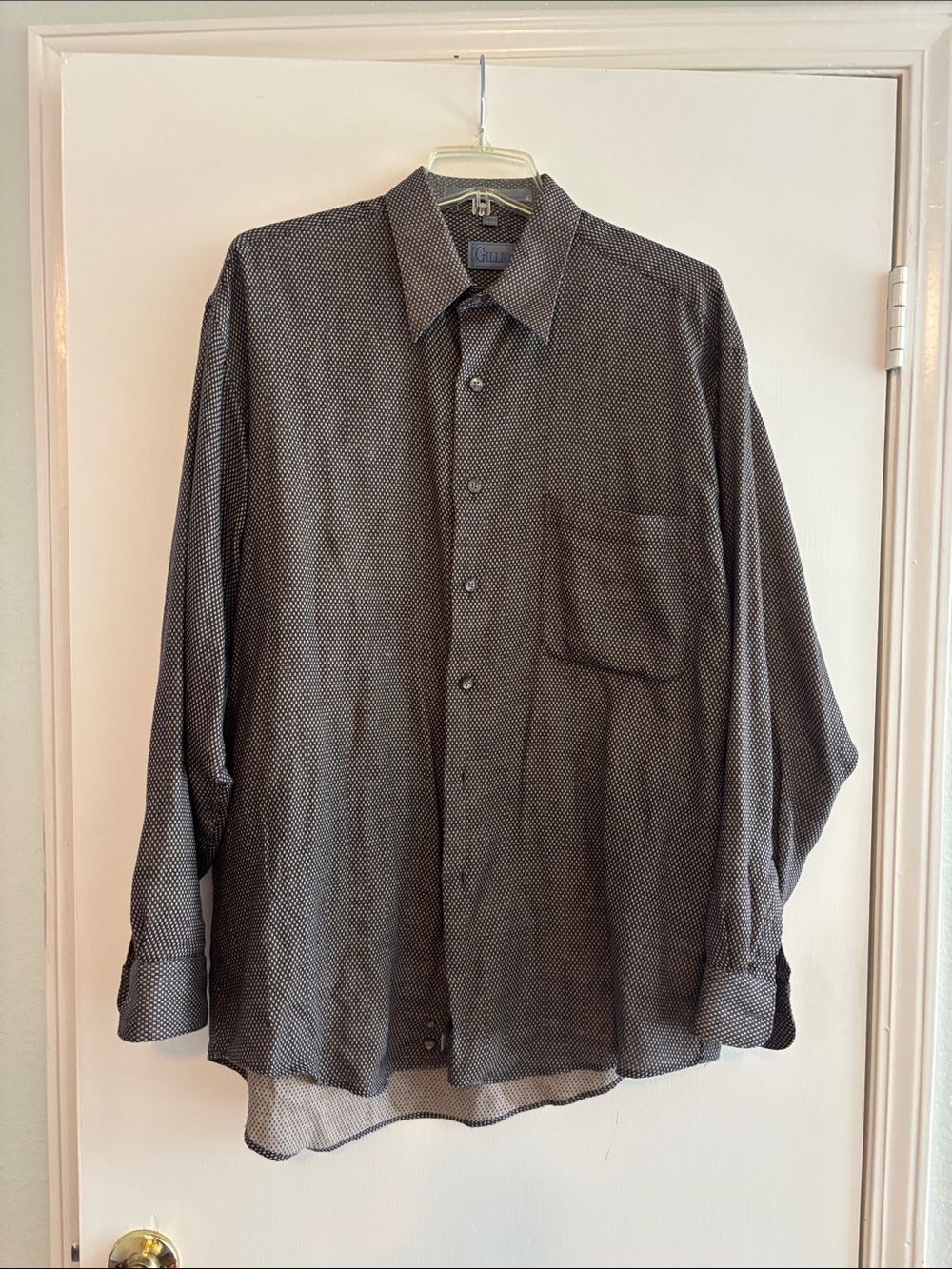 Long sleeve dress shirt
